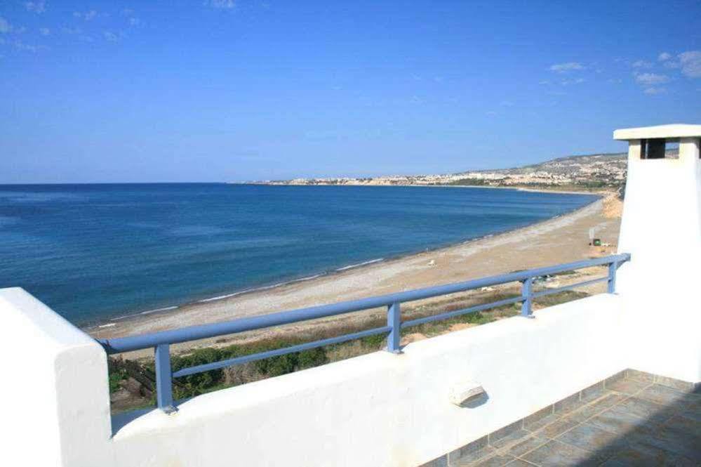 Blue Coral Beach Villas Paphos Exteriér fotografie